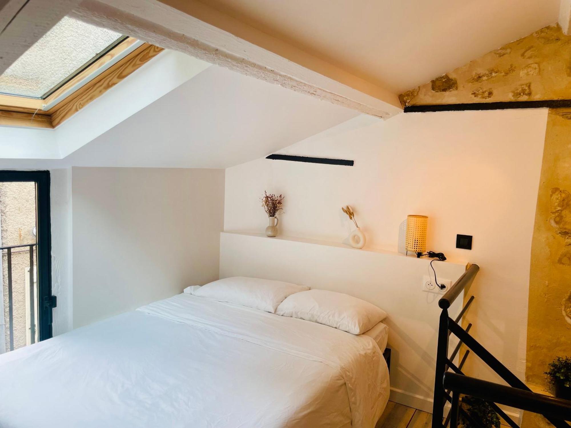 Maisonette Duplex - Tout Equipe - Matelas Haute Qualite Marly-le-Roi Extérieur photo